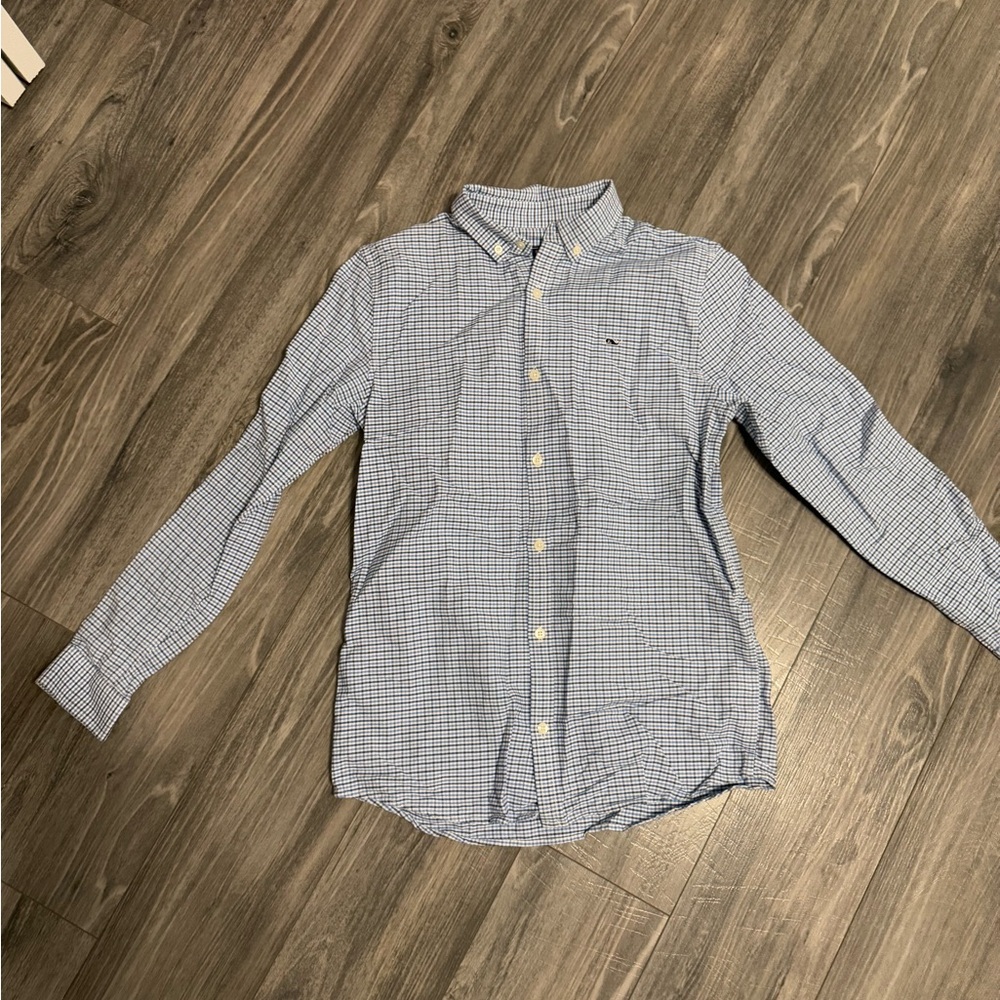 Boys Plaid Vineyard Vines button down shirt